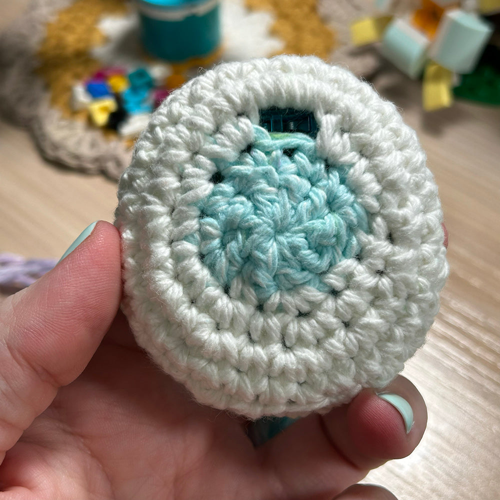 Tamagotchi Uni CASE ✩ Calico White Teal Green