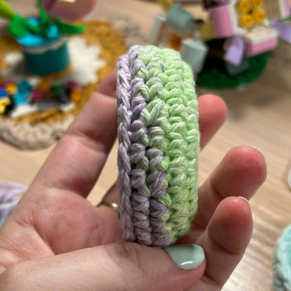 Tamagotchi Uni CASE ✩ Purple Green
